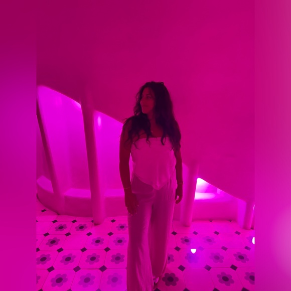 Meet your Posher, Megan - Picture 4 of 16